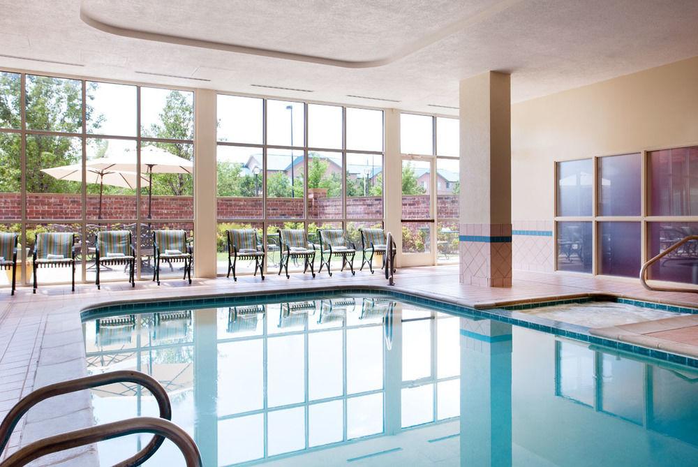 Courtyard By Marriott Denver Airport Ngoại thất bức ảnh