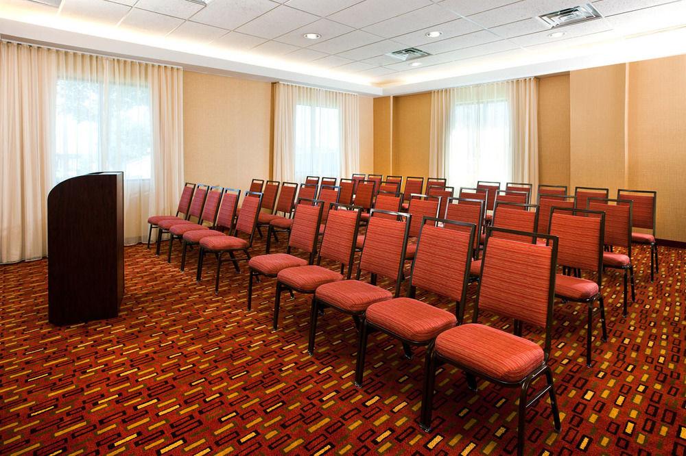 Courtyard By Marriott Denver Airport Ngoại thất bức ảnh